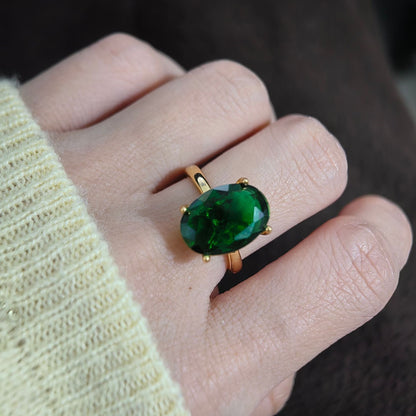 Oval Cut Cubic Women Fasion Ring