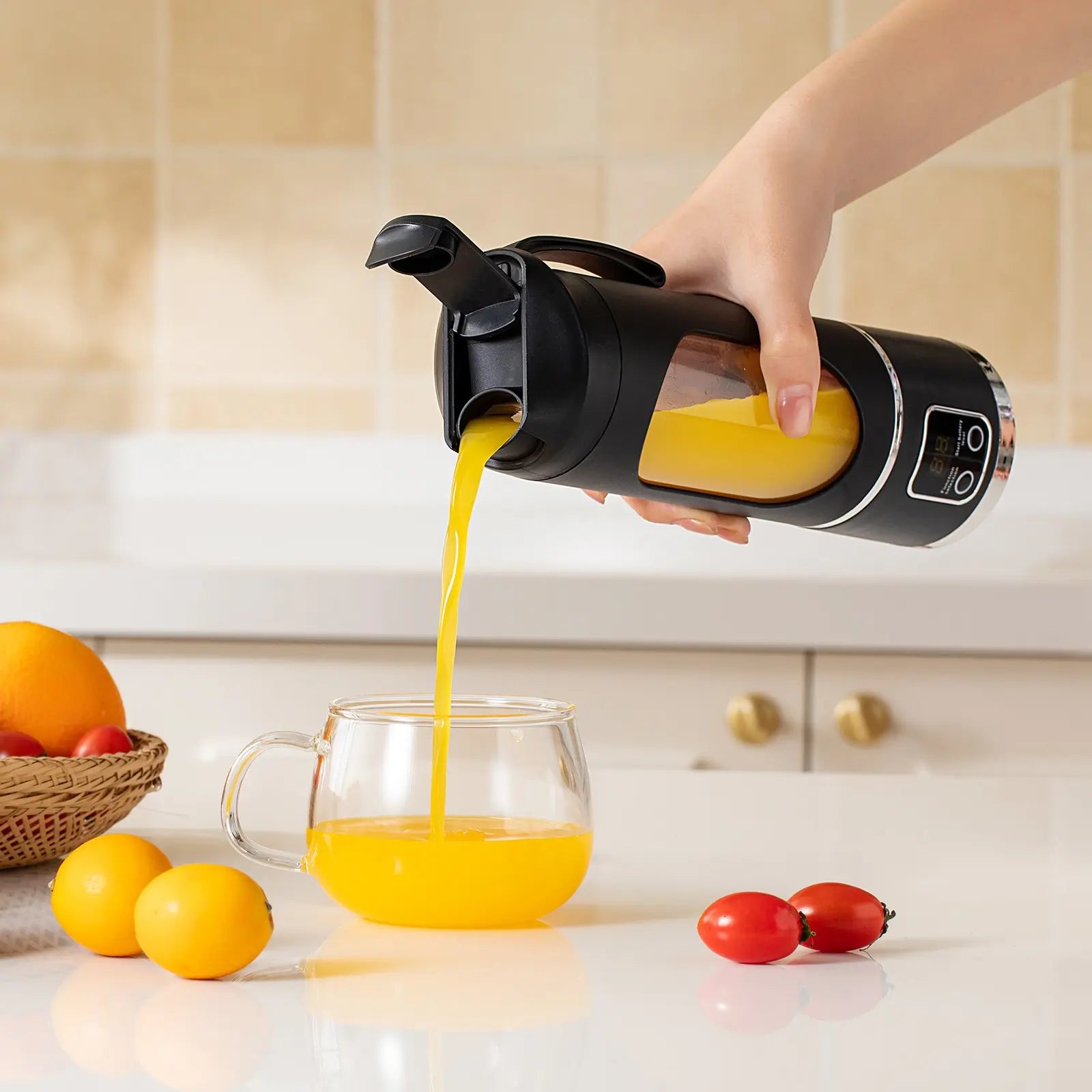 Portable USB Rechargeable Blender & Smoothie Maker