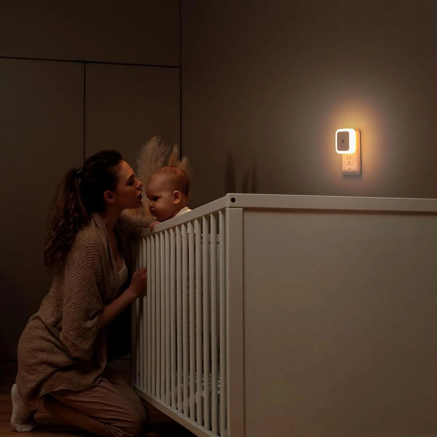 BOBO Sleep Night Lights Plug into Wall, Sleep Light for Kids and Adult, Bedroom Night Light, Light Sensor, LED, Dimmable, Warm Soft Light Plug in Night Light