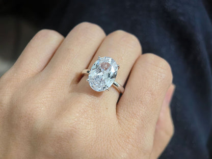 Oval Cut Cubic Women Fasion Ring